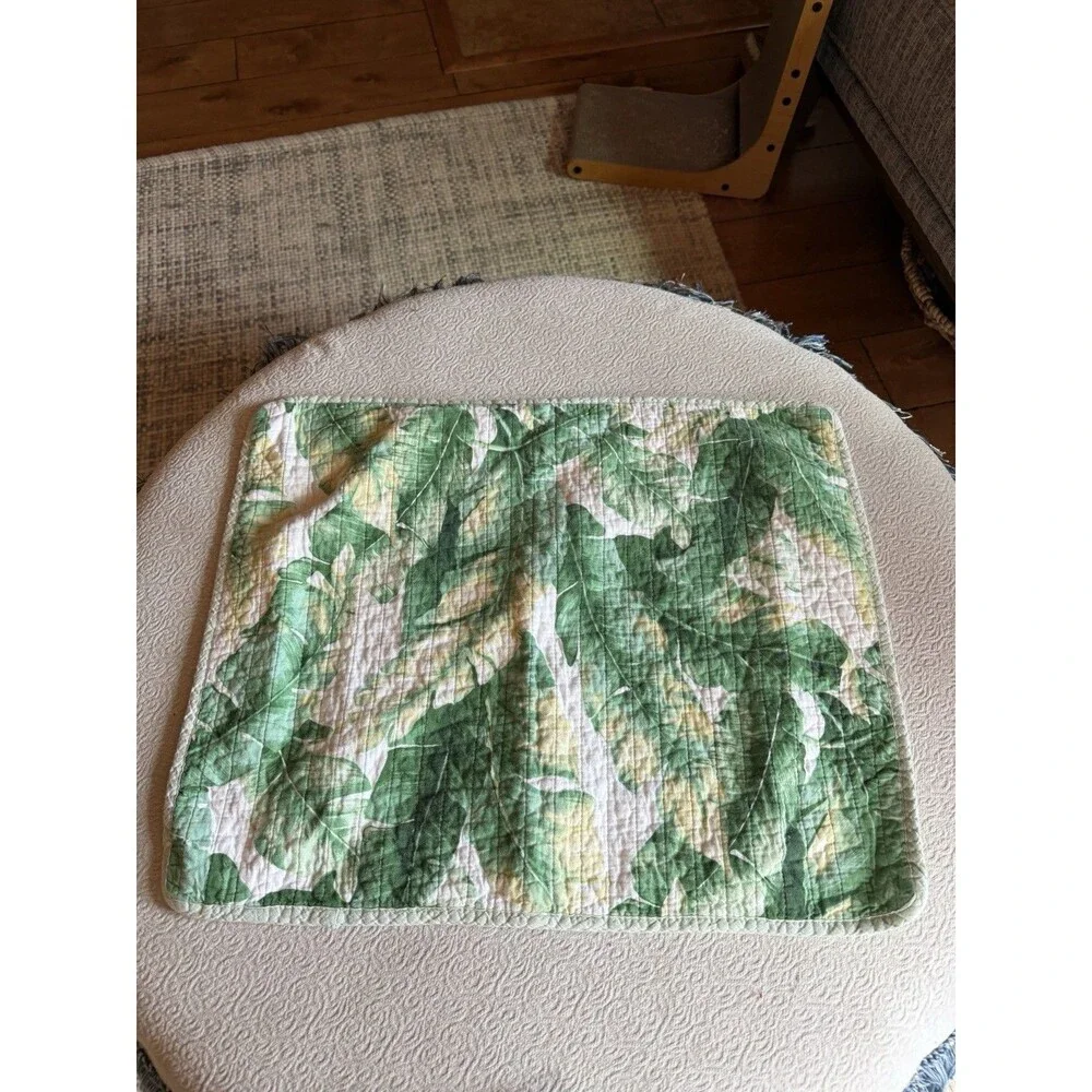 TOMMY BAHAMA TROPICAL FLORAL PALMS Green /White SET OF 2 PILLOW SHAMS Standard